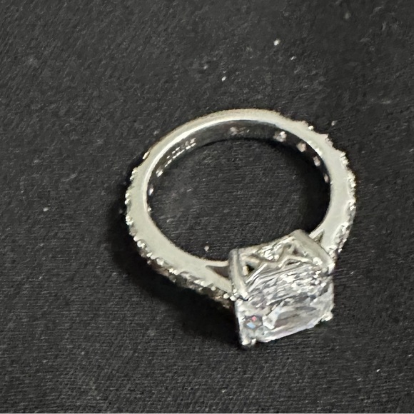 GET ENGAGED Classy Sterling Silver Square Cut CZ Ring w/Sm Round Stones SZ 6 - Picture 10 of 12